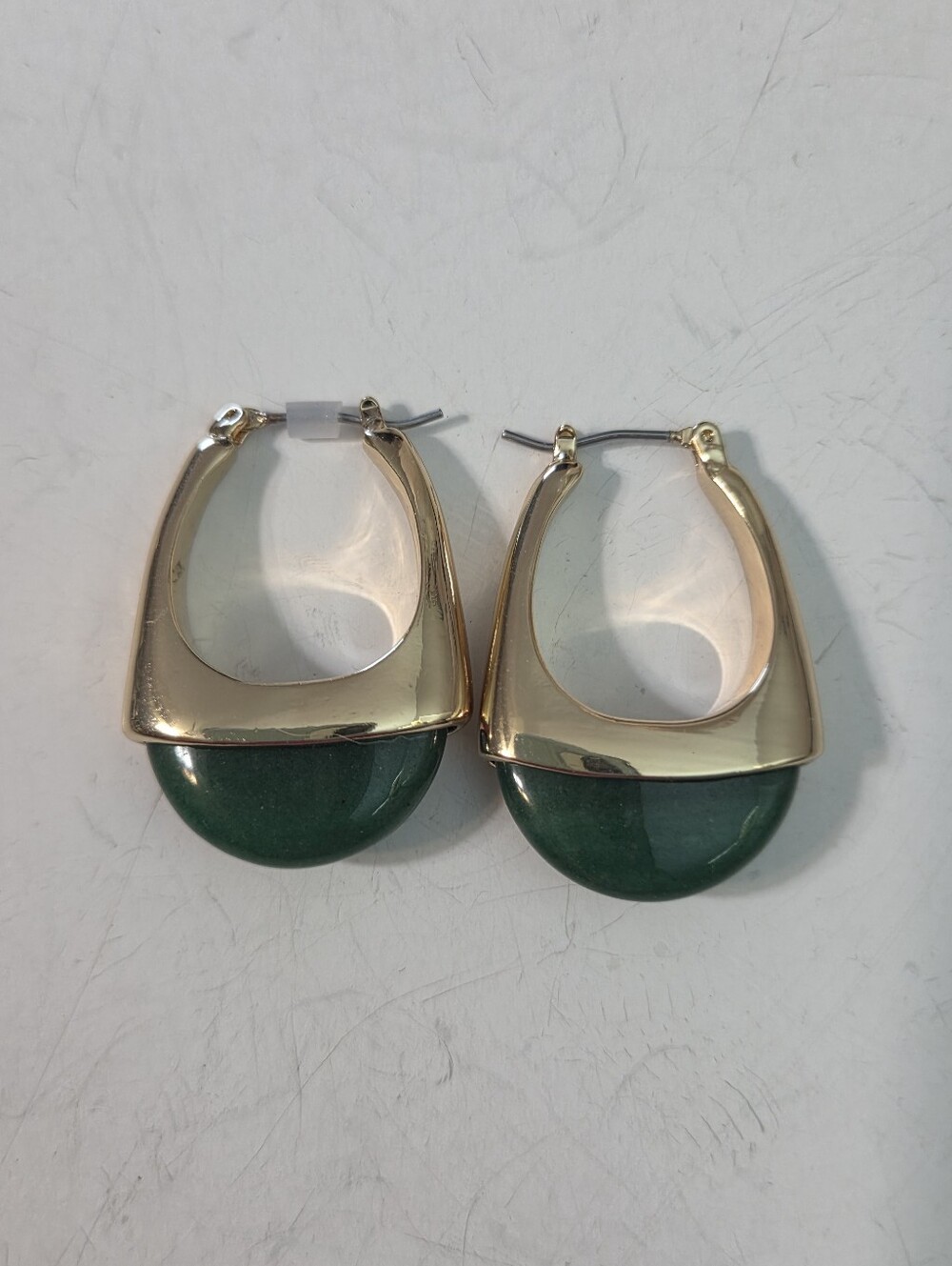 house of harlow green stone gold drop pierced earrings never worn
